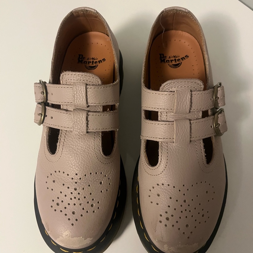 Dr. Martens Women’s Mary Jane Oxford size 6